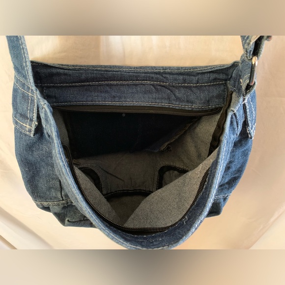 Upcycled denim crossbody or shoulder bag with adjustable strap - Picture 2 of 7